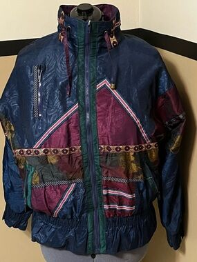 VTG 80s womens windbreaker jacket  grandmacore Spring  Classic large Geometric